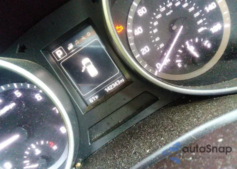 2017 Hyundai Santa Fe Sport 2.4L from USA, damaged, VIN 5XYZT3LBXHG429245